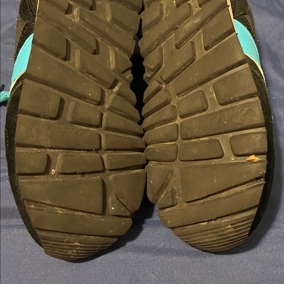Brooks Black and Teal Athletic Shoes with Orange Highlights - Picture 9 of 13
